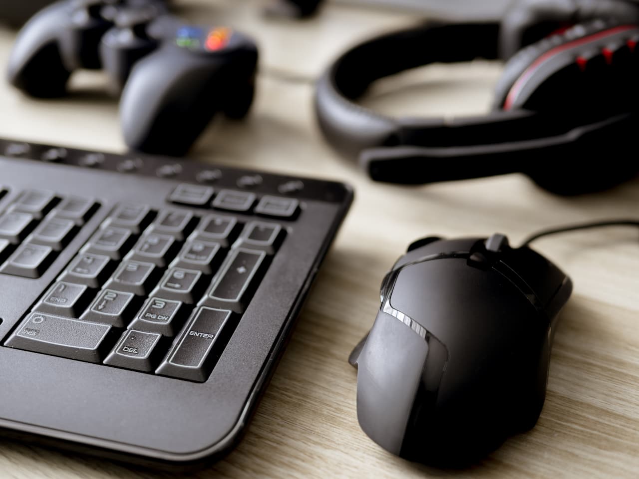 Can You Use a Gaming PC for Work: Benefits & Drawbacks