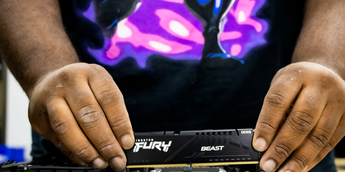 10 Signs of Bad RAM & How to Diagnose RAM Failure